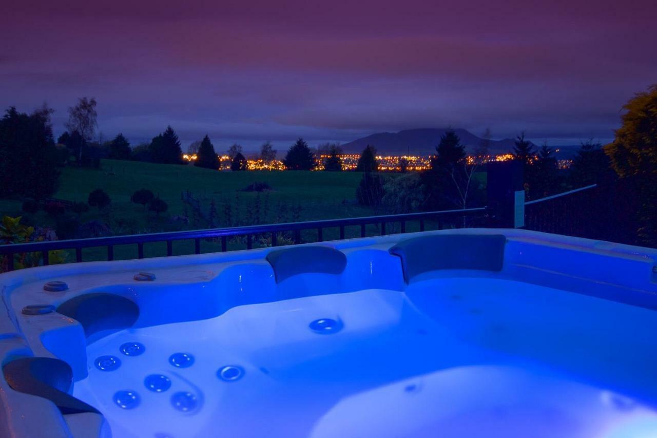 Mountviews Glamping- Retro Caravan Getaway Hotel Taupo Eksteriør billede